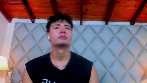 clement_reyes online show from December 3, 12:47 pm