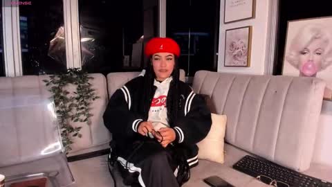 Snapshot of cleo__smith chatting on October 1, 2:17 am Cleo smith online show from October 1, 2:17 am