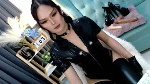 Snapshot of cleofex chatting on March 3, 2:15 am Cleo online show from March 3, 2:15 am