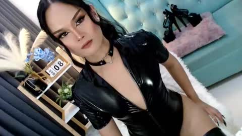 Snapshot of cleofex chatting on March 8, 2:01 am Cleo online show from March 8, 2:01 am