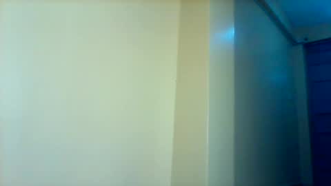 cleopatra2025 online show from October 27, 9:52 pm