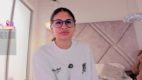 Snapshot of cleopatraa1 chatting on November 30, 5:50 pm Cleopatra online show from November 30, 5:50 pm