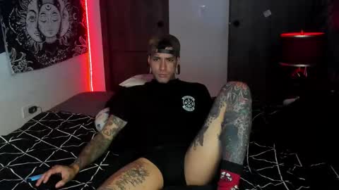 cleo y maikol online show from November 14, 8:35 am