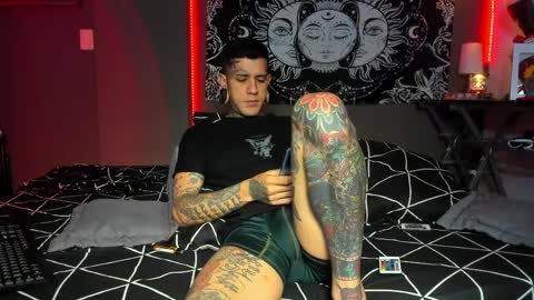 cleo y maikol online show from April 6, 6:36 am