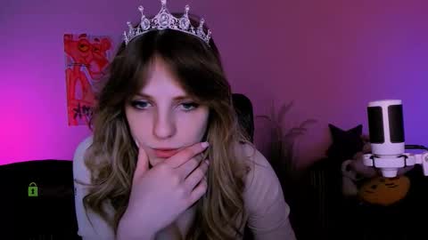 clery_shine online show from February 1, 9:52 am