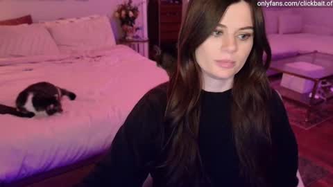 clickbait_ online show from November 23, 6:24 am