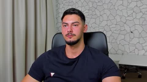 Snapshot of clintmasterss chatting on November 2, 5:43 am ClintMasterss online show from November 2, 5:43 am