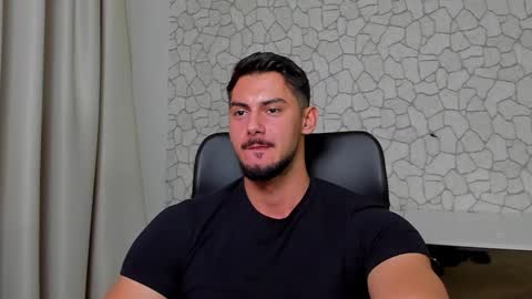 Snapshot of clintmasterss chatting on November 11, 6:02 am ClintMasterss online show from November 11, 6:02 am