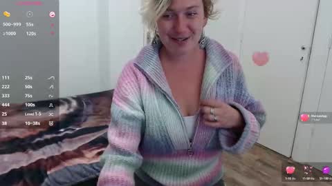 Syl  online show from September 15, 7:41 am