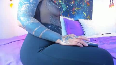 Snapshot of cloe_bridge chatting on January 5, 2:06 am Cloe Bridgee online show from January 5, 2:06 am