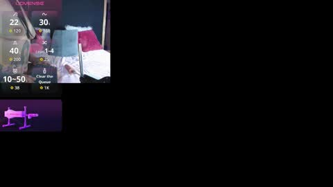 Snapshot of cloe_bridge chatting on December 2, 1:00 am Cloe Bridgee online show from December 2, 1:00 am