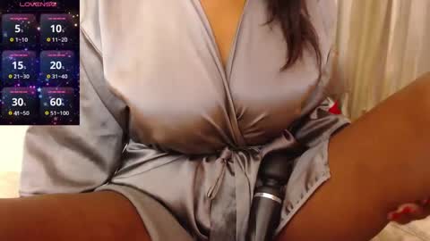 Snapshot of cloe_doll chatting on September 14, 9:08 am CLOE online show from September 14, 9:08 am