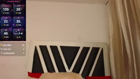 Snapshot of cloe_doll chatting on October 14, 12:06 pm CLOE online show from October 14, 12:06 pm