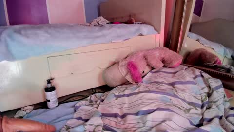 Cloe Leeee online show from December 3, 6:59 am