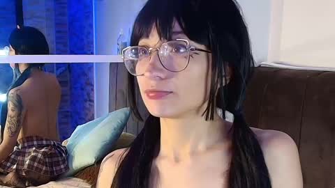 Cloe Leeee online show from September 17, 1:02 pm