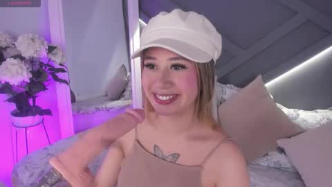 cloe_palmeer online show from December 21, 3:30 pm