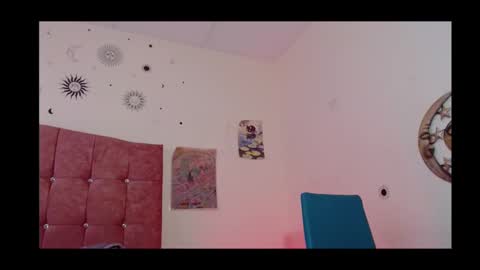 Snapshot of cloe_sun_ chatting on November 24, 6:51 pm cloe_sun_ online show from November 24, 6:51 pm