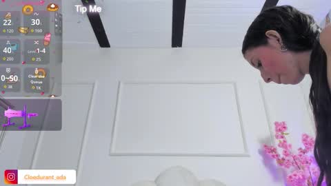 cloedurant online show from September 29, 8:13 pm