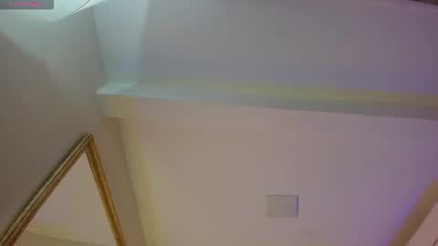 cloedurant online show from October 19, 7:36 pm