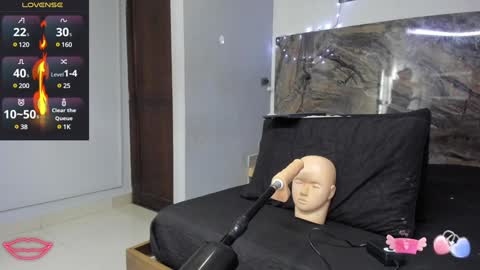 CLOE online show from January 16, 11:15 am