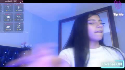 sara online show from February 24, 11:52 am