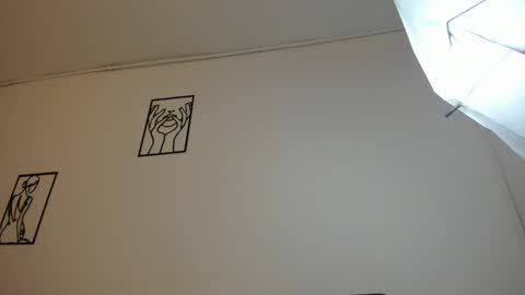 Snapshot of cloehonney chatting on January 10, 11:43 am cloe online show from January 10, 11:43 am