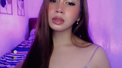 Snapshot of cloudia_babe chatting on September 25, 3:43 am Cloudia babe69 online show from September 25, 3:43 am