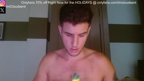 Snapshot of cloudsent chatting on December 26, 2:44 am 35 videos 50 pictures ---- IGTwitter ImCloudsent online show from December 26, 2:44 am