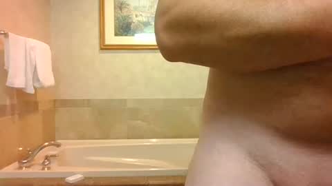 Snapshot of cloudy_dayz69 chatting on November 16, 6:13 pm Cloudy Dayz online show from November 16, 6:13 pm