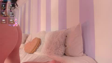 Chloe  online show from December 2, 3:23 am