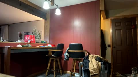 Snapshot of cloverboy1988 chatting on December 31, 12:15 pm cloverboy1988 online show from December 31, 12:15 pm