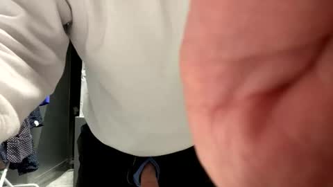 Snapshot of clovershit1 chatting on October 27, 4:55 pm clovershit1 online show from October 27, 4:55 pm