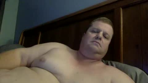 Snapshot of cmachen chatting on December 11, 12:54 am cmachen online show from December 11, 12:54 am