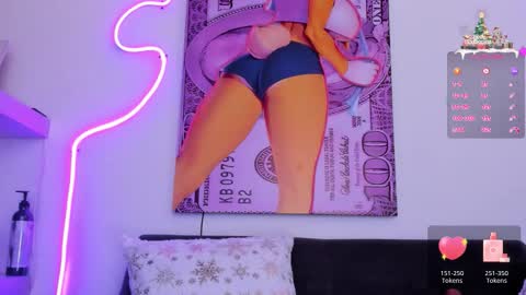 Snapshot of cmila0713 chatting on December 4, 11:57 pm cmila0713 online show from December 4, 11:57 pm