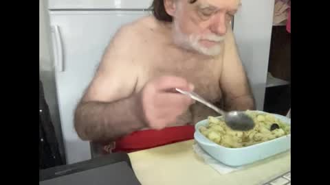 Snapshot of coach_karl chatting on November 16, 6:24 pm Coach Karl Porn Star Tip me all the way to my next trip online show from November 16, 6:24 pm