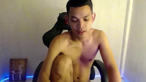 Snapshot of cocky_jake69 chatting on February 9, 4:38 am cocky_jake69 online show from February 9, 4:38 am