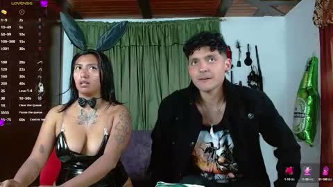 Snapshot of coco_dam chatting on October 1, 4:18 am coco_dam online show from October 1, 4:18 am