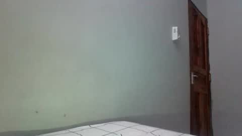 cocobrown3 online show from April 20, 4:32 pm