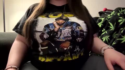 Snapshot of codieraye chatting on January 14, 1:04 am TheGoddessCodie online show from January 14, 1:04 am