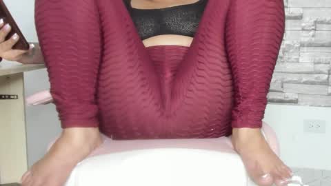 laurita online show from January 4, 11:27 pm