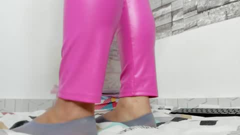 laurita online show from February 14, 10:14 pm