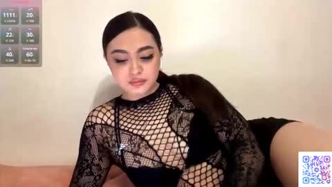 Yumi online show from March 9, 9:08 pm