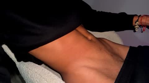 coitzzz online show from September 10, 4:01 am