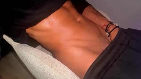 coitzzz online show from October 8, 8:01 am