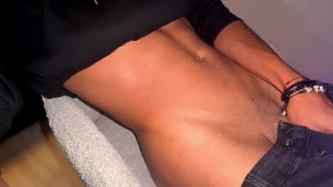 coitzzz online show from October 12, 5:17 am