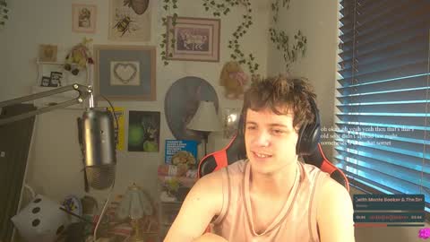 Snapshot of cokia_ chatting on December 28, 10:13 pm Cokia online show from December 28, 10:13 pm