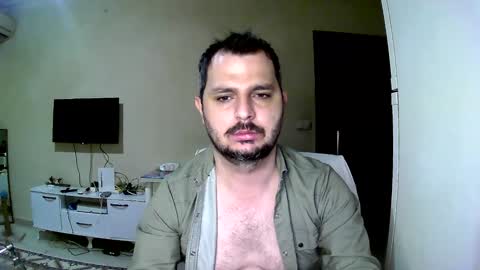 coldskull15 online show from February 1, 4:35 am