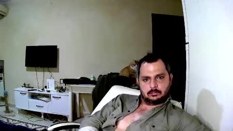 coldskull15 online show from February 3, 9:39 pm