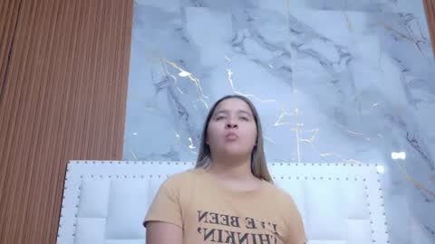  MEGAN  online show from January 18, 8:01 pm