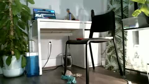 Snapshot of colorfullydark chatting on March 3, 12:26 am Noni online show from March 3, 12:26 am